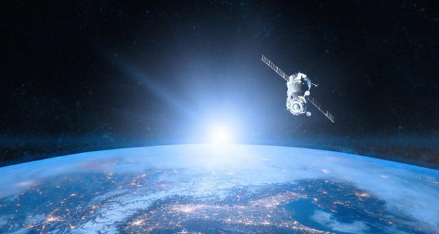 纸片宇宙（以游戏为主的虚拟宇宙）