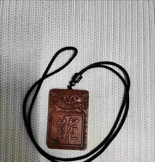 雷击木在完美世界中对应哪种属性？如何正确使用？