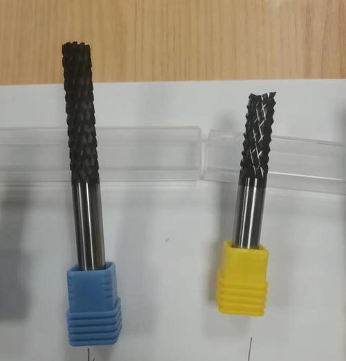 合成刀的材料和步骤是什么？