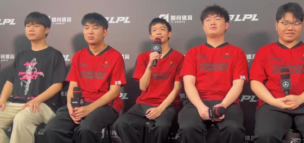 雷竞技资讯：被FPX零封后TheShy道歉！怪自己没打好才让IG输